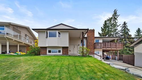 179 Monmouth Drive  Kamloops, BC V2E 1L9