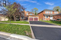 2387 DENVALE DRIVE Pickering, ON L1X 2H6