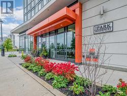 2504 - 4099 BRICKSTONE MEWS  Mississauga, ON L5B 0G2