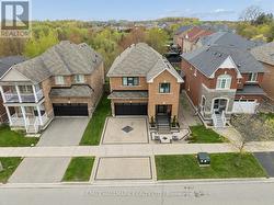 88 BYERS POND WAY Whitchurch-Stouffville, ON L4A 0M6