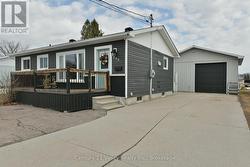 785 EIGHTH STREET Renfrew, ON K7V 1B5