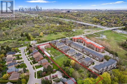 4410 Mississauga Road, Mississauga, ON - Outdoor With View