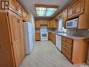 1446 Taylor Drive, Swift Current, SK  - Indoor Photo Showing Kitchen With Double Sink 
