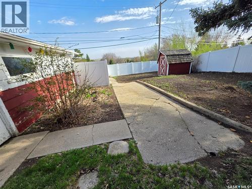 1446 Taylor Drive, Swift Current, SK - Outdoor