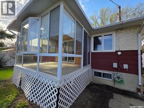 1446 Taylor Drive, Swift Current, SK - Outdoor With Exterior