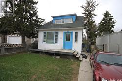 2512 GARNET STREET  Regina, SK S4T 3A4