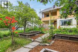 122 High Street Nelson, BC V1L 3Z4