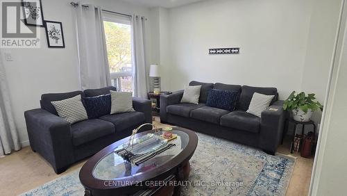 849 Millworks Crescent, Mississauga, ON - Indoor Photo Showing Living Room
