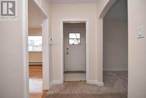 11 Kippewa Drive, Ottawa, ON - Indoor Photo Showing Other Room