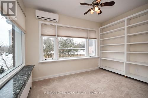 11 Kippewa Drive, Ottawa, ON - Indoor