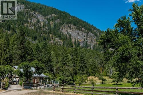 6302 Marsden Road, Nelson, BC - Outdoor With View