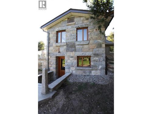 6302 Marsden Road, Nelson, BC - Outdoor