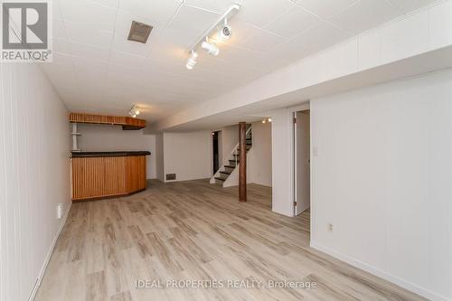 Family room with wet bar - 2699 Stone Crescent, Ottawa, ON - Indoor Photo Showing Other Room