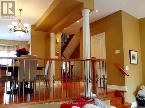 37 Michael Way, Markham, ON - Indoor Photo Showing Other Room