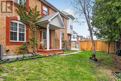 35 HEARTLEAF PRIVATE  Ottawa, ON K1T 3Z9