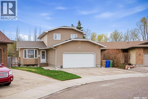 6962 Maple Brook Crescent, Regina, SK - Outdoor