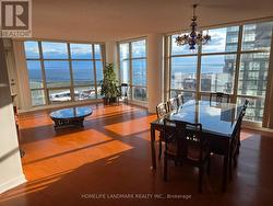 5212 - 35 MARINER TERRACE Toronto, ON M5V 3V9