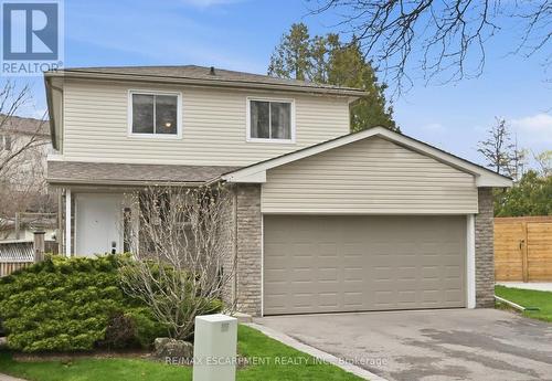 712 AUBURN CRESCENT  Burlington, ON L7L 5B2