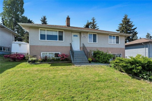565 Baker St, Saanich, BC 