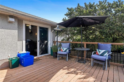565 Baker St, Saanich, BC 