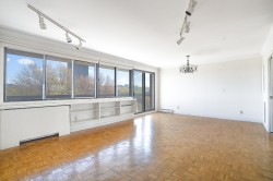 Dining Room - 