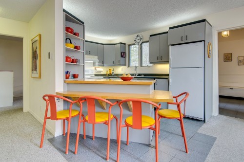 Kitchen - 171 Ch. Holmes, Sutton, QC - Indoor Photo Showing Kitchen