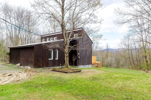 Front of Structure - 171 Ch. Holmes, Sutton, QC - Outdoor