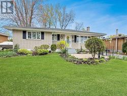 412 LEITCH DRIVE  Cornwall, ON K6H 5P4