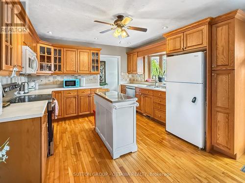 412 Leitch Drive, Cornwall, ON 