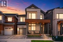 1453 VARELAS Passage  Oakville, ON L6H 3S3