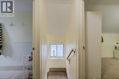 10 Marshall Street, Waterloo, ON - Indoor Photo Showing Other Room