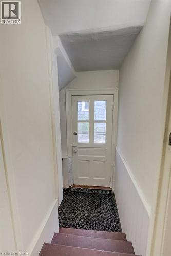 10 Marshall Street, Waterloo, ON - Indoor Photo Showing Other Room