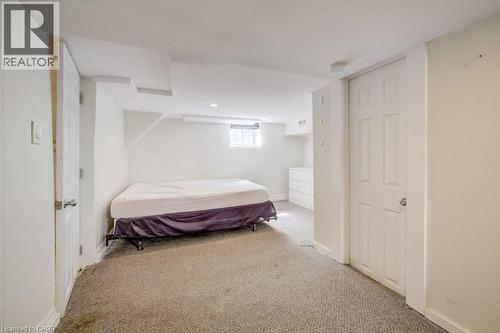 10 Marshall Street, Waterloo, ON - Indoor Photo Showing Bedroom