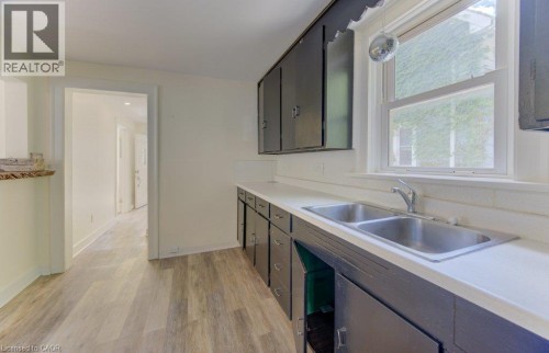 10 Marshall Street, Waterloo, ON 