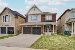 38 Elwin Road  Brampton, ON L6X 5K3
