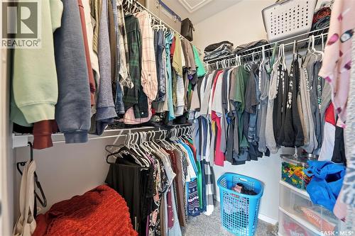 1019 Childers Court, Saskatoon, SK - Indoor With Storage