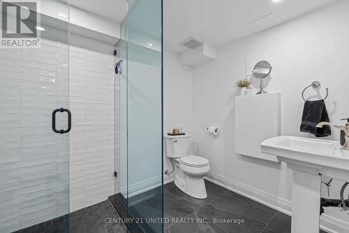 753 Chesterfield Avenue, Peterborough (Northcrest Ward 5), ON - Indoor Photo Showing Bathroom