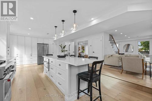753 Chesterfield Avenue, Peterborough (Northcrest Ward 5), ON - Indoor Photo Showing Kitchen With Upgraded Kitchen