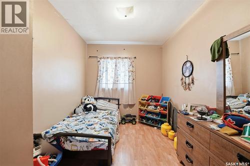 439 22Nd Street E, Prince Albert, SK - Indoor