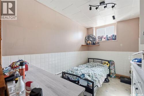 439 22Nd Street E, Prince Albert, SK - Indoor