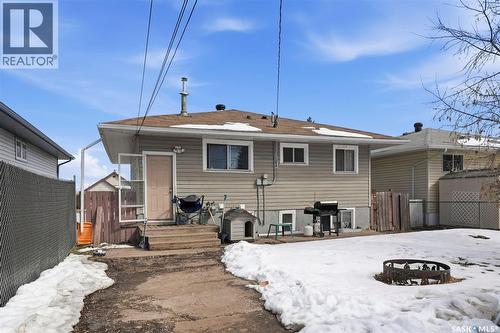 439 22Nd Street E, Prince Albert, SK - Outdoor