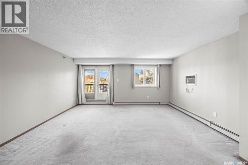 404 405 5Th Avenue N, Saskatoon, SK - Indoor Photo Showing Other Room
