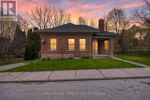 846 7TH AVENUE E  Owen Sound, ON N4K 2Y6