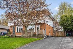 105 ORIOLE PARKWAY W Woolwich, ON N3B 1C2