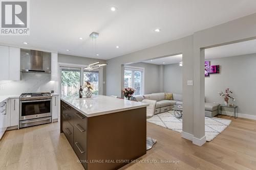 Open Concept Main Floor - 3592 Cherrington Crescent, Mississauga, ON - Indoor Photo Showing Kitchen With Upgraded Kitchen