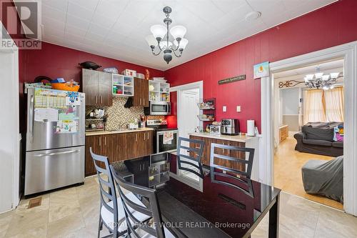 50 Main Street E, Mapleton, ON - Indoor Photo Showing Kitchen