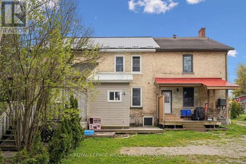 50 Main Street E, Mapleton, ON - Outdoor