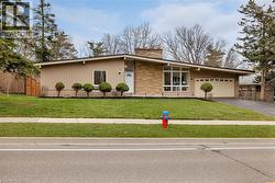 1106 FALGARWOOD Drive  Oakville, ON L6H 1N9