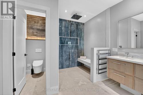 160 Tiny Beaches Road N, Tiny, ON - Indoor Photo Showing Bathroom