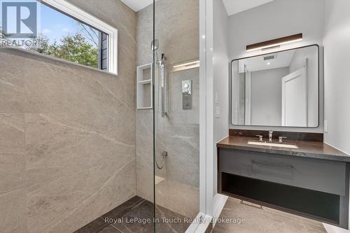 160 Tiny Beaches Road N, Tiny, ON - Indoor Photo Showing Bathroom